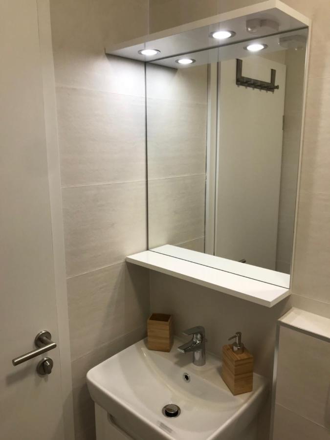 Apartments Haramincic M&B Stara Novalja Zewnętrze zdjęcie