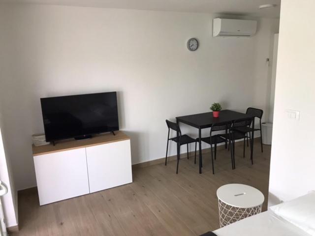 Apartments Haramincic M&B Stara Novalja Zewnętrze zdjęcie