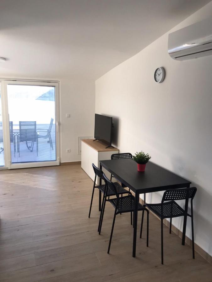 Apartments Haramincic M&B Stara Novalja Zewnętrze zdjęcie