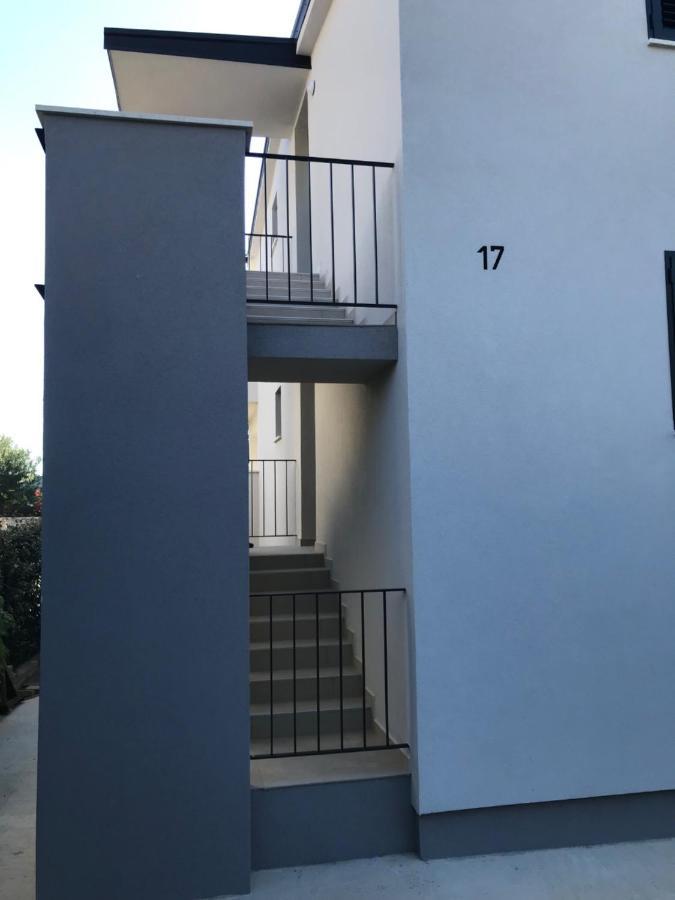 Apartments Haramincic M&B Stara Novalja Zewnętrze zdjęcie